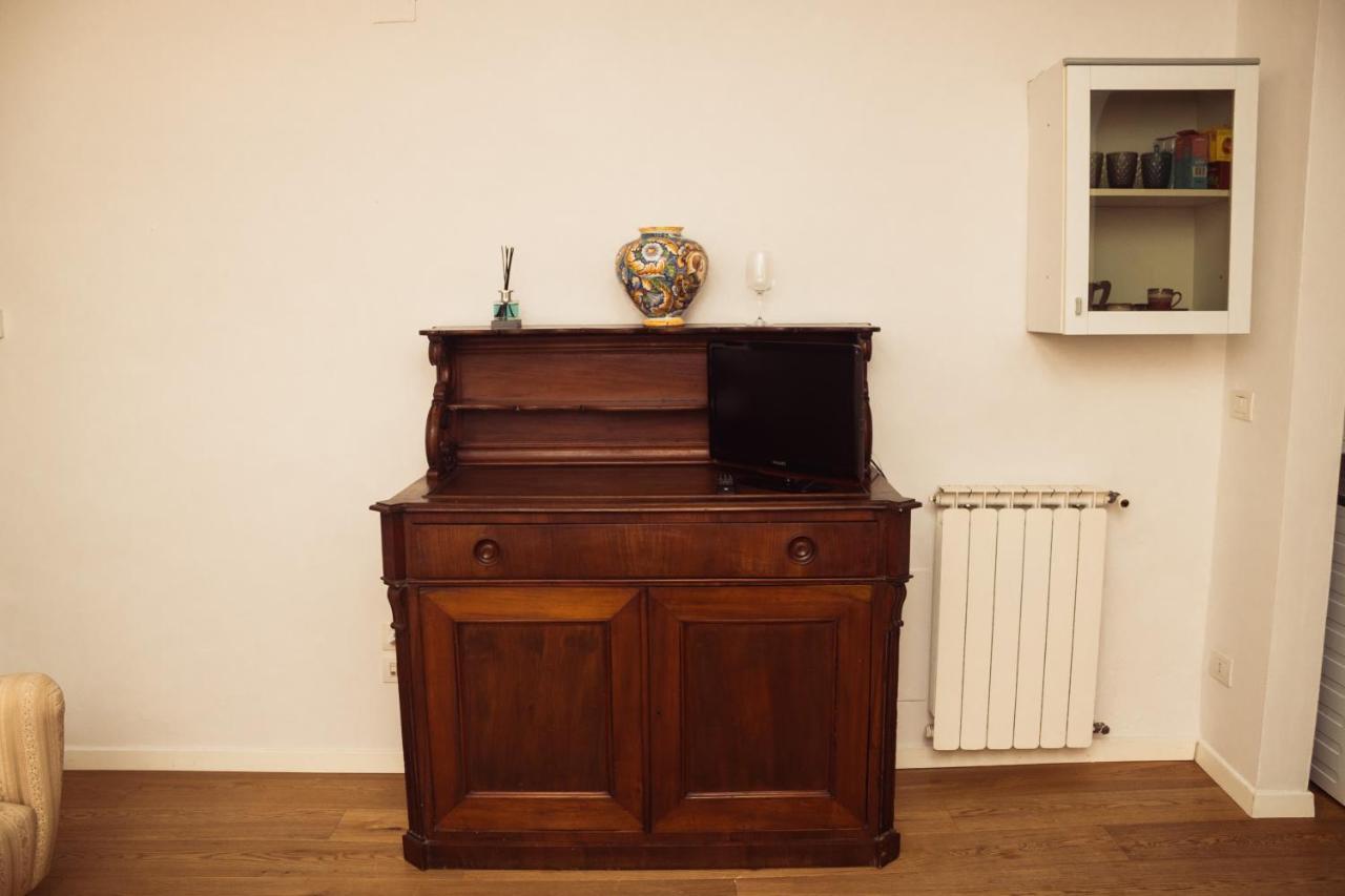 Vintage In The Heart Of Firenze